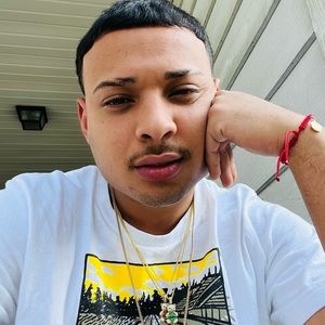 Meet your Posher, Jonathan